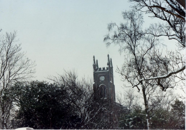 Kippen Church in winter