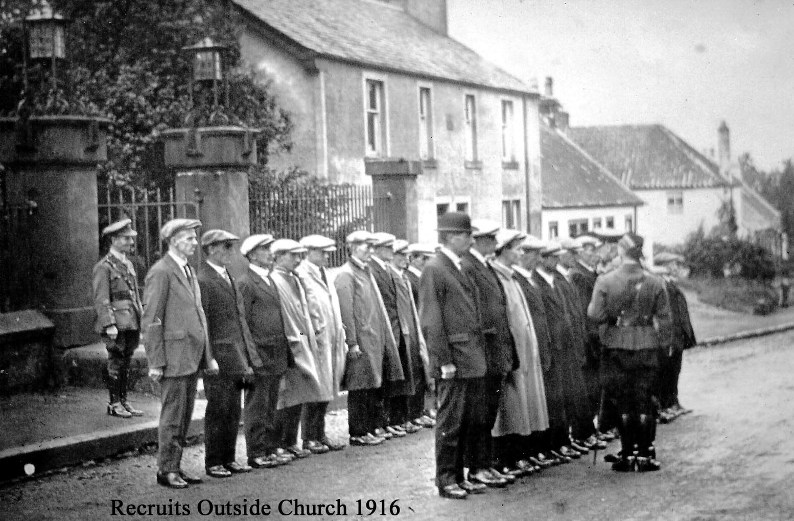 Recruits Outside Church 1916 Fore Road Kippen